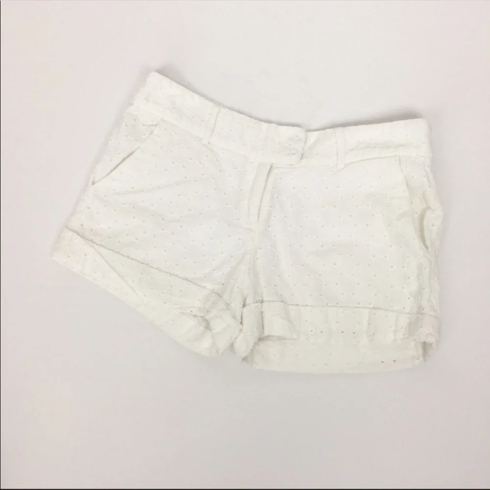 Bar III Short Size Small White Eyelet Cuffed Shorts Summer Cotton - Picture 8 of 8